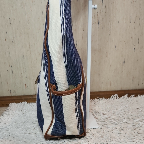 Capezio Blue and White Striped Crossbody Bag - Picture 3 of 9